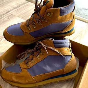 New In Box, Never Worn: L.L. Bean Women's Mountain Classic Hiking Boots